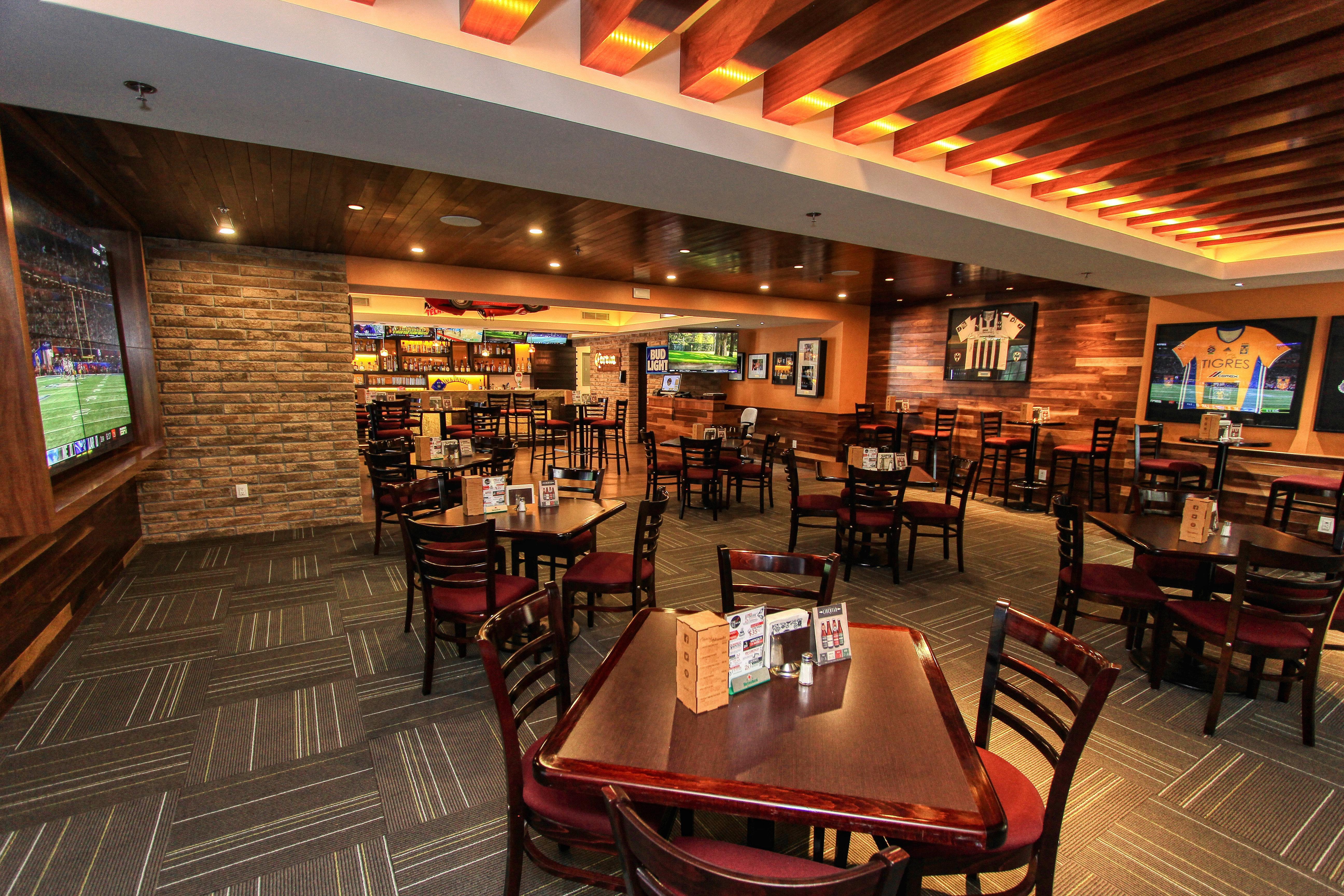 Holiday Inn Leon By Ihg Esterno foto