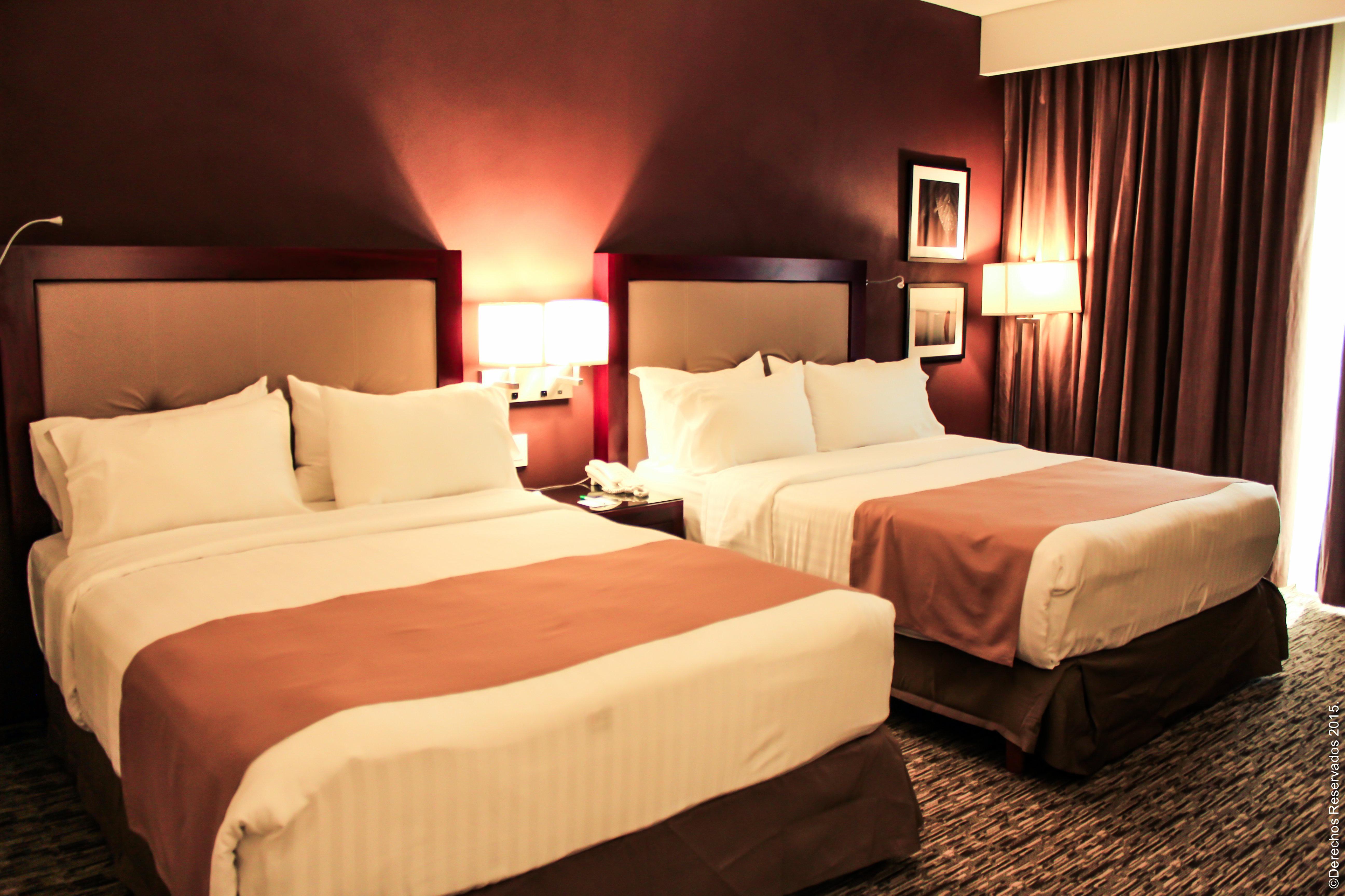 Holiday Inn Leon By Ihg Esterno foto