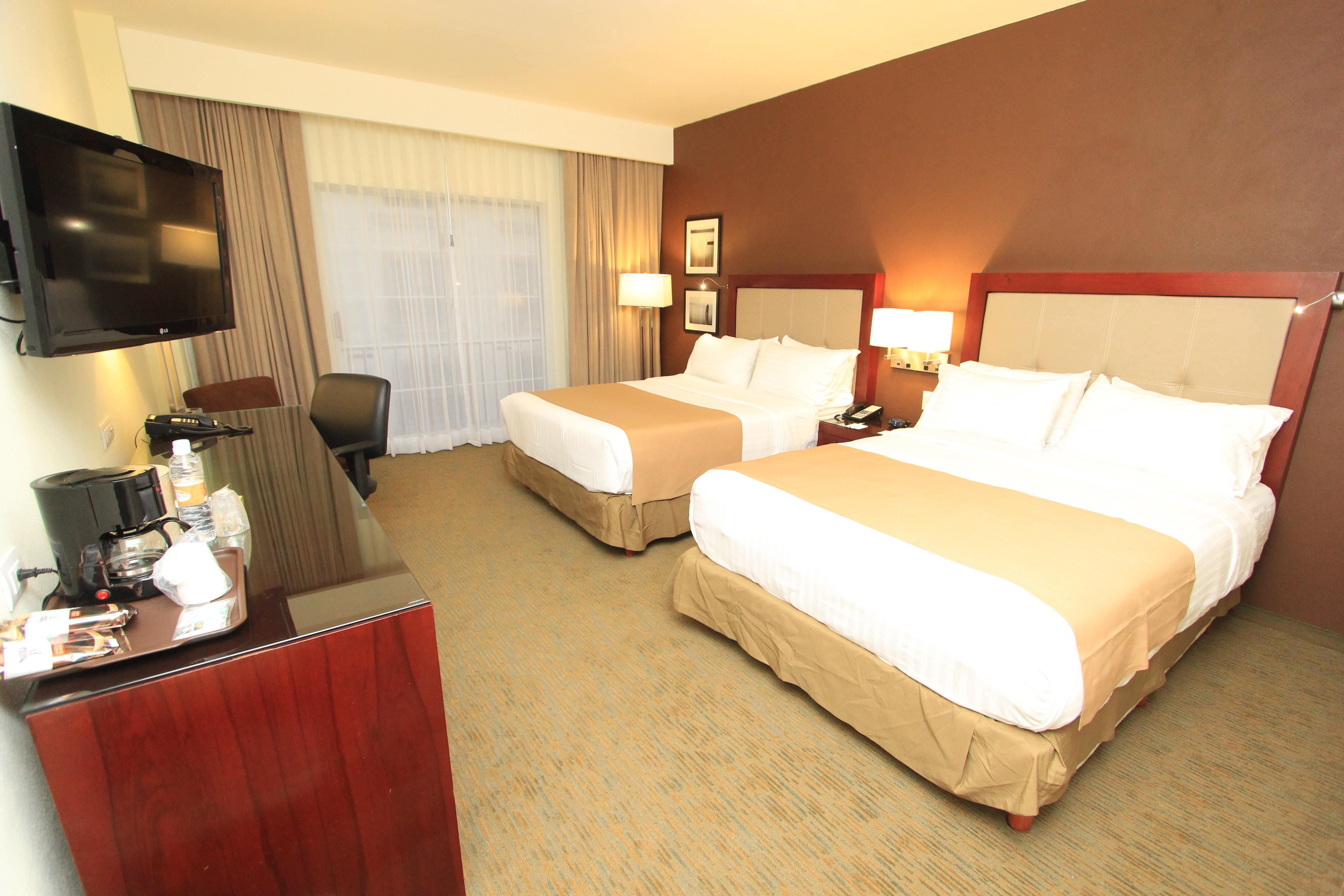 Holiday Inn Leon By Ihg Esterno foto