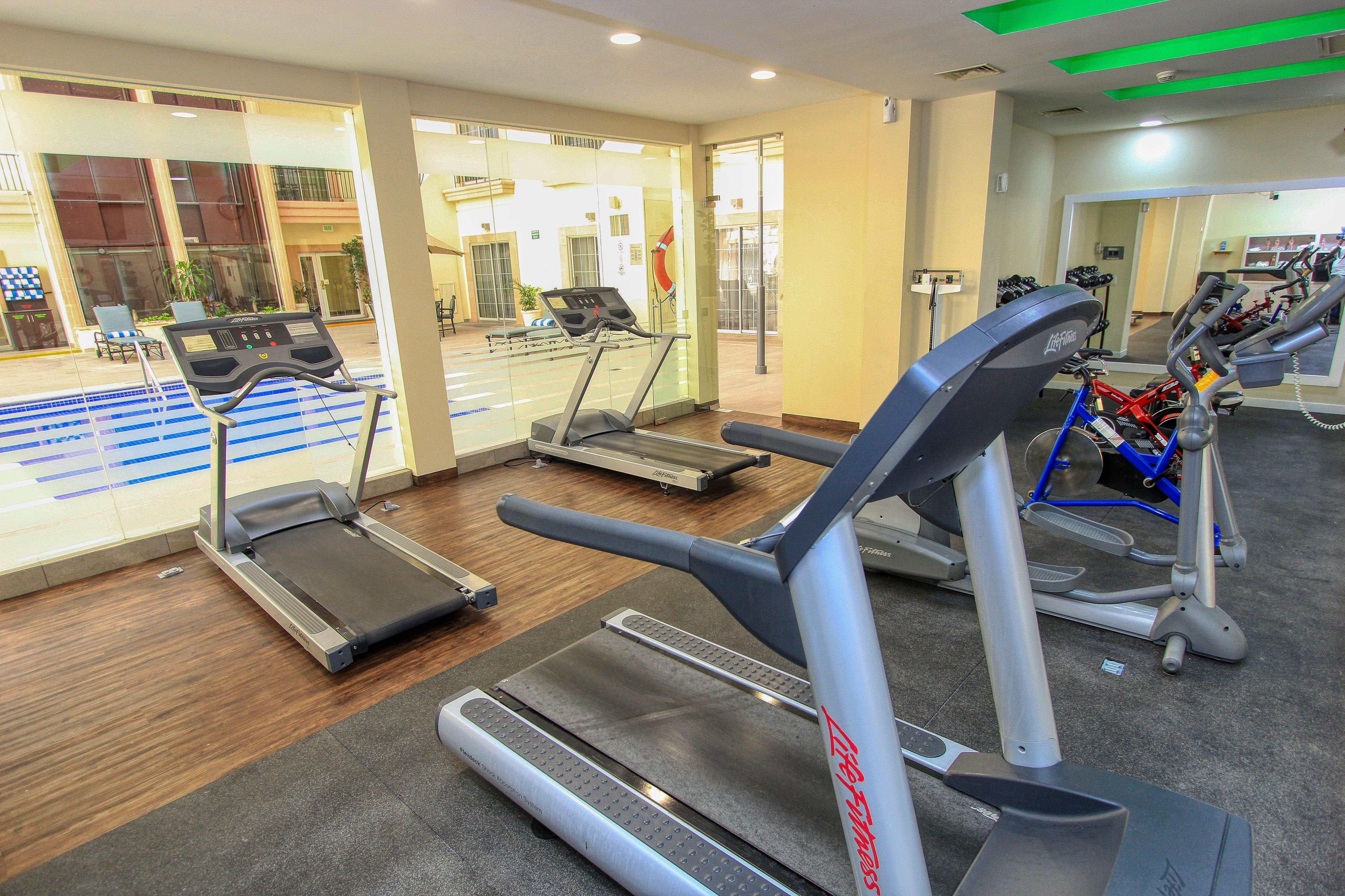 Holiday Inn Leon By Ihg Esterno foto