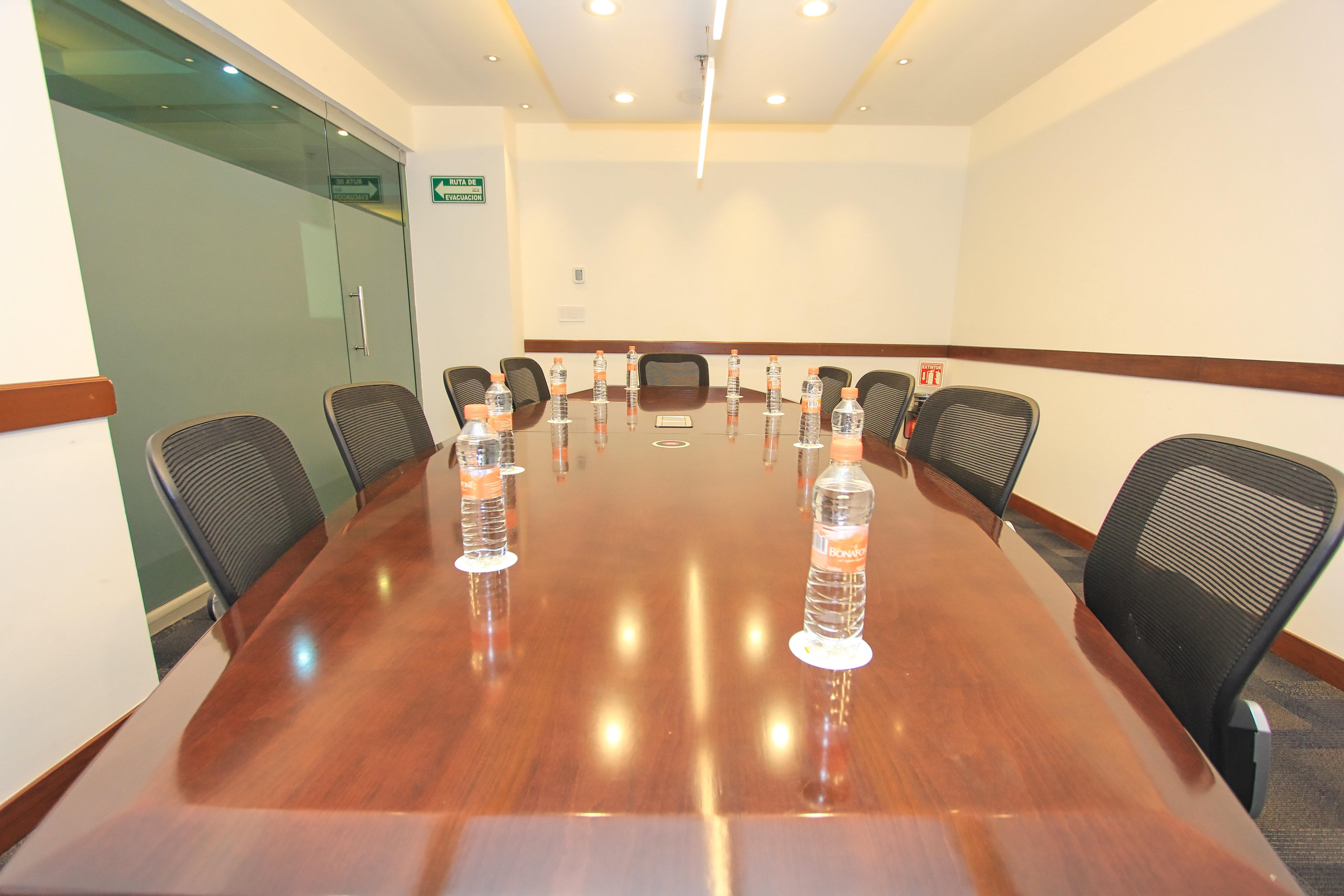 Holiday Inn Leon By Ihg Esterno foto